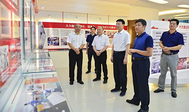 福建省人大常委會(huì)黨組書(shū)記、副主任張廣敏蒞臨虹潤(rùn)公司調(diào)研指導(dǎo)